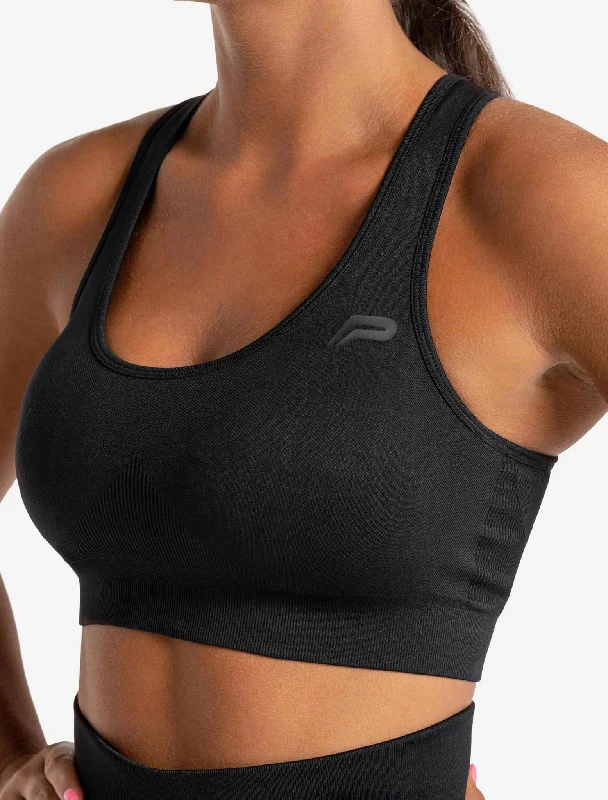 core-seamless-sports-bra-blackout