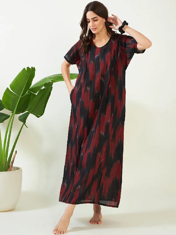 Black and Red Handloom Ikat Cotton Nightdress