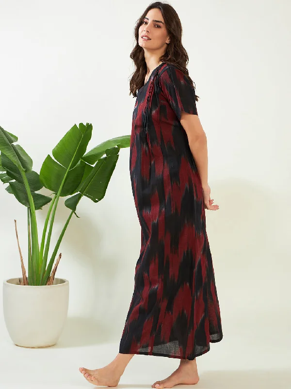 Black and Red Handloom Ikat Cotton Nightdress