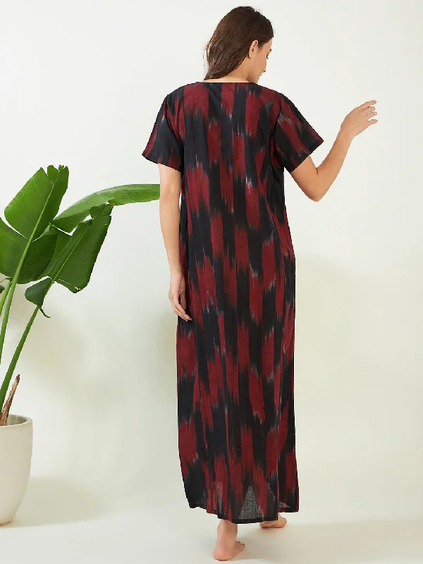 Black and Red Handloom Ikat Cotton Nightdress