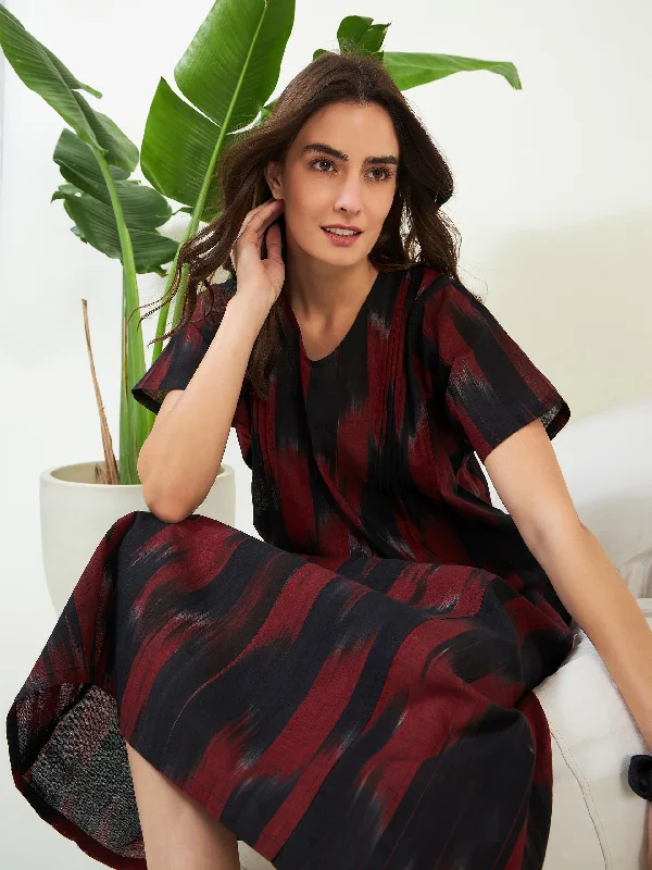 Black and Red Handloom Ikat Cotton Nightdress