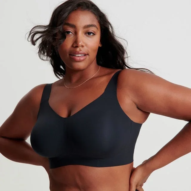 Evelyn & Bobbie Beyond Limited Black Wireless Bra